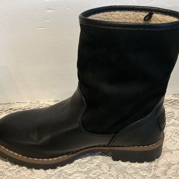 Nautical Women’s 6.5 BootsmBlack Leather Suede Chunky Heels Sherpa Lining Combat - Picture 4 of 11